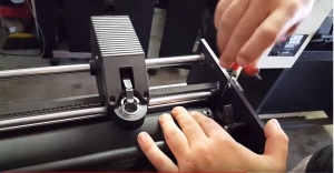 How to install Gerber Drum, 15&quot; Plotter